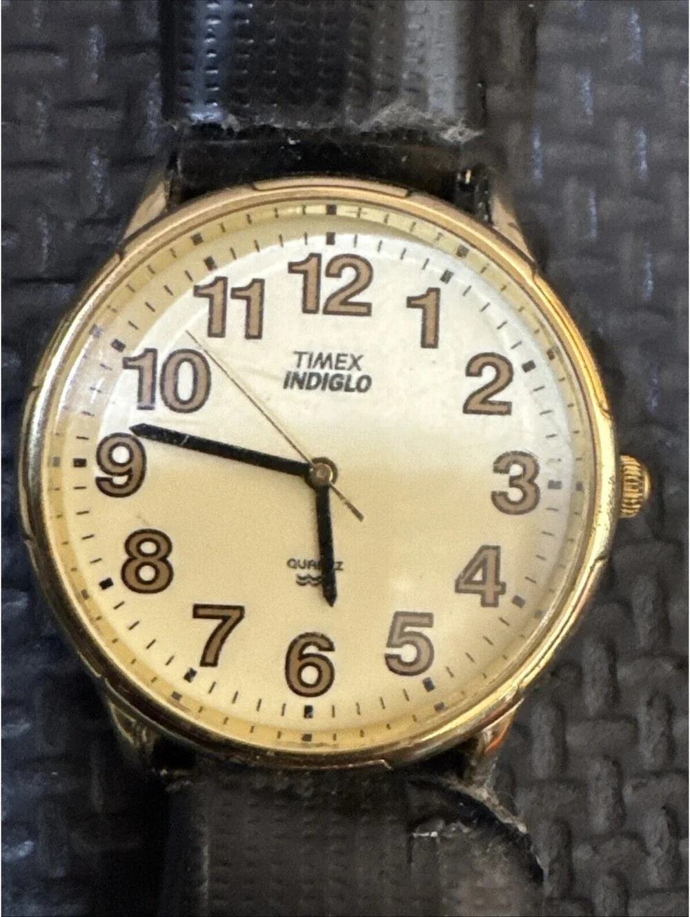Vintage Timex Indiglo Easy Reader Gold Tone April 2001 Working | New Battery